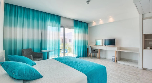 Номер Family Anesis Hotel