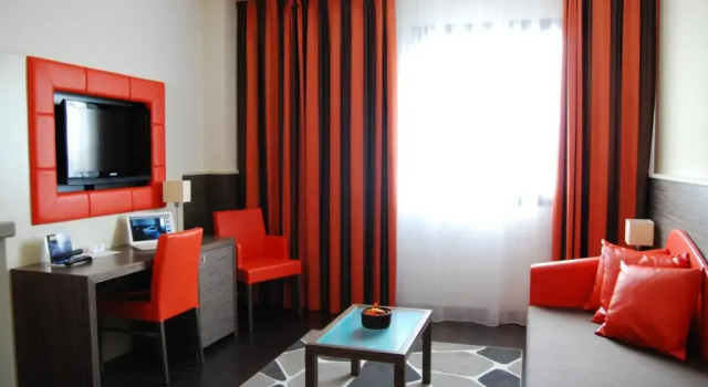 Люкс Hotel Ristorante Giada