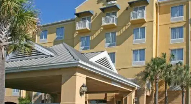 Номер Standard SpringHill Suites Charleston Riverview