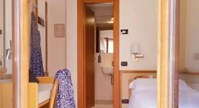 Одноместный номер с балконом Hotel Florida Lerici