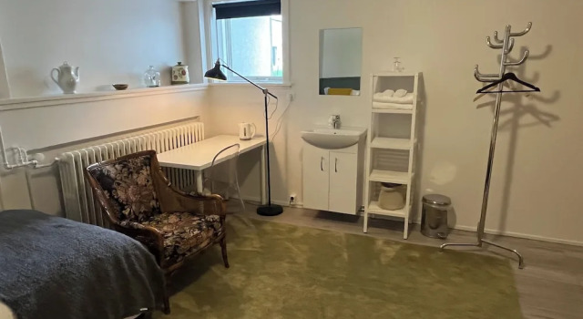 Flóki Guesthouse, Забронировать Отель Отели Хёвюдборгарсвайдид с парковкой, Парковка