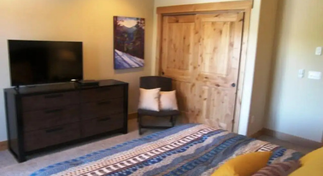 Maggie Townhome 3 Bed 3 Bath, Rezerwuj Dom wakacyjny Hotele w Vail Ski z parkingiem, Parking