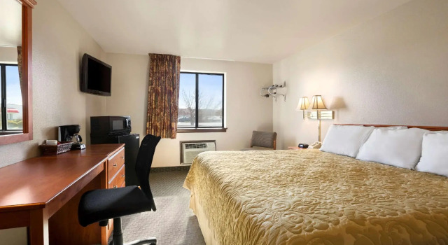 Двухместный номер Standard Super 8 by Wyndham Coeur dAlene