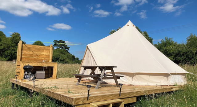 Glamping Tent - Bell Tent, Varaa Leirintäalue Brackley Northamptonshire