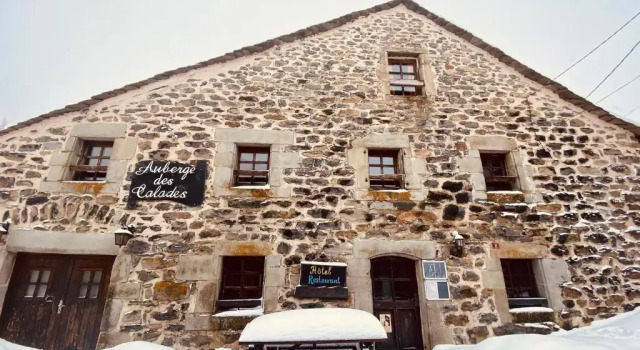 Auberge des Calades, Đặt Nhà trọ Les Estables 