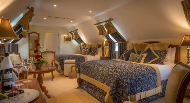 Трёхместный номер Classic Lough Rynn Castle