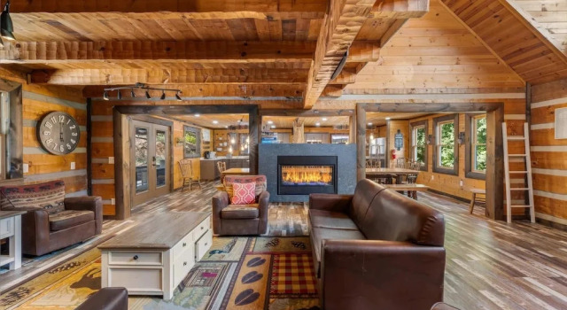Luxury Cabin With Mountain Views Pigeon Forge, Забронировать Апартаменты/квартира Пиджен-Фордж Great Smoky Mountains National Park