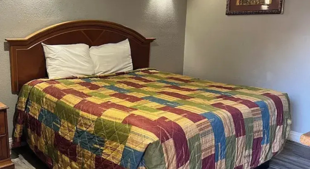 Номер Standard Amber Motel