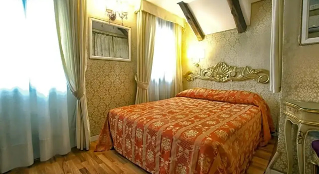 Номер Standard Hotel Noemi