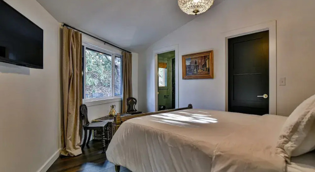 Коттедж Deluxe La Maison Mirch - Luxe Design Retreat