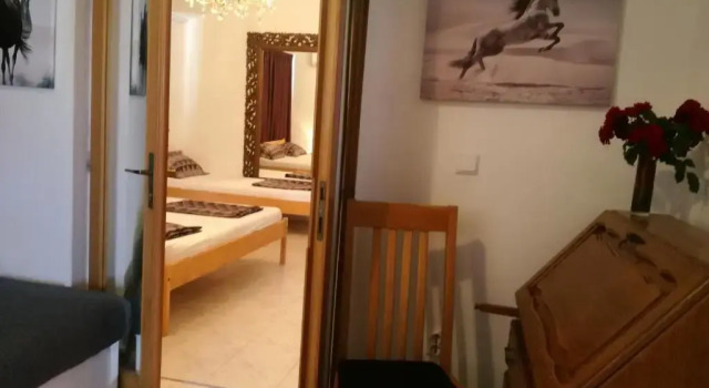 Апартаменты Rooms & Apartment Hegic with parking