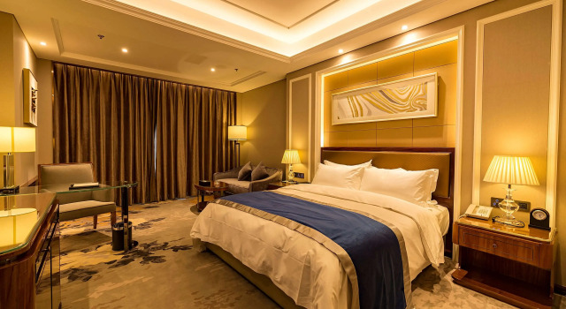 Days Hotel by Wyndham Chongqing Kaichuang, Varaa Hotelli Wuxia Hubei