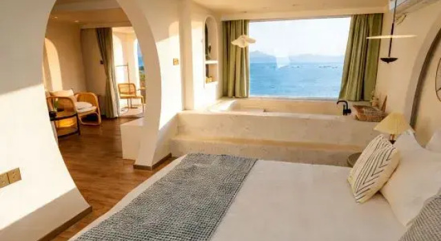 Люкс Sea Symphony Hotel