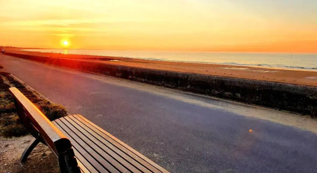 Апартаменты Résidence Front de mer Cabourg - Accès direct plage