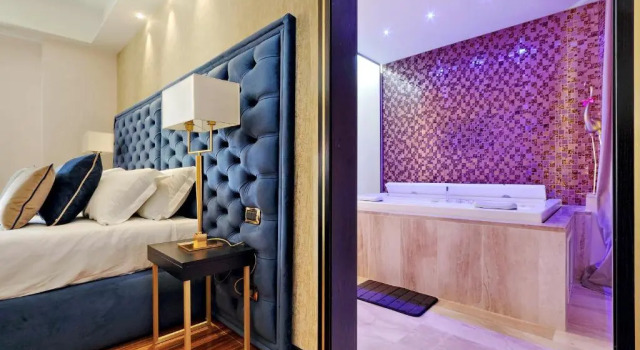 Люкс Spanish Diamond Luxury Suites & Jacuzzi