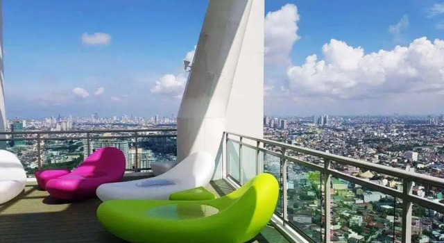 Апартаменты Modern Luxury Lower Penthouse Unit
