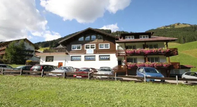 Hotel Walli, Book Hotel Mittelberg Kleinwalsertal
