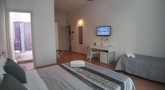 Семейный номер Standard B&B Costa Sicula