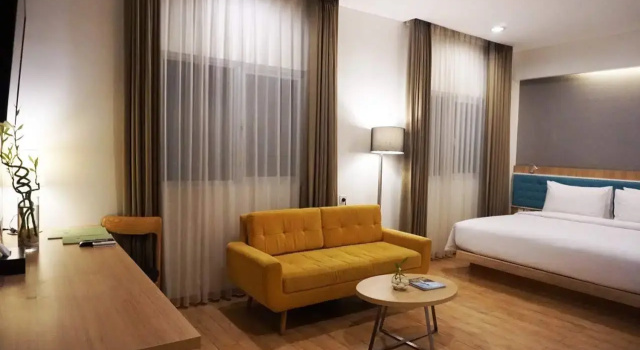 Полулюкс Hotel Santika Kelapa Gading
