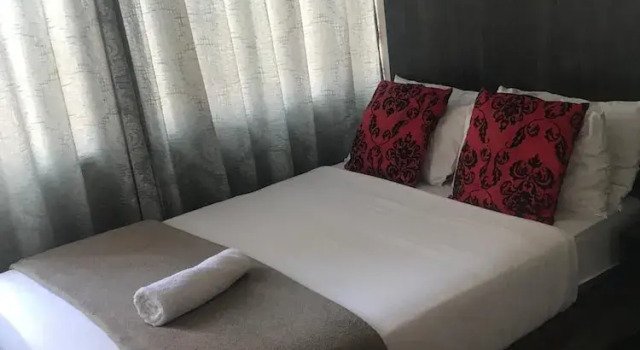 Номер Economy Businessburg Hotel