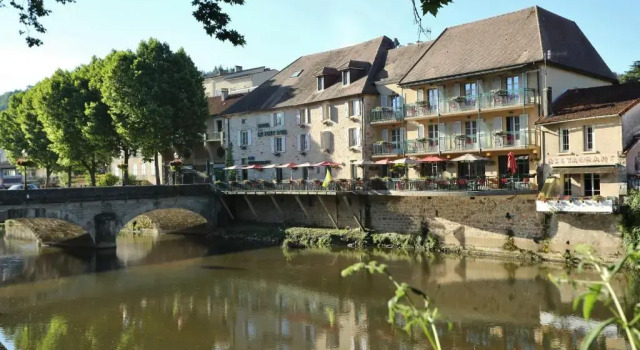 Семейный номер Standard с видом на реку Best Western Le Pont dOr
