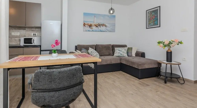 Apartment Mutak