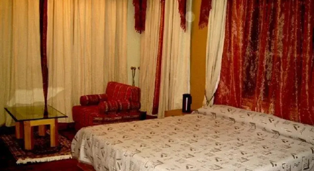 Hotel Silver Star by ADB Rooms