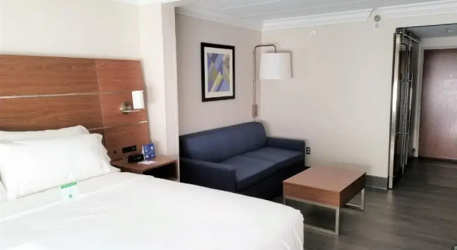 Номер Standard Holiday Inn Express Columbia NE - Fort Jackson by IHG