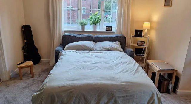 Stratford-upon-avon - Sleeps 4 - Pets Allowed, Забронировать Апартаменты/квартира Отели Уорикшир с парковкой, Парковка