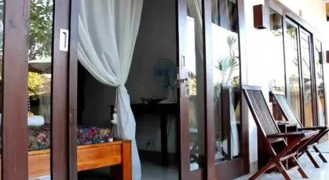 Manis Homestay, Rezerwuj Hotel Purwakerti Bali
