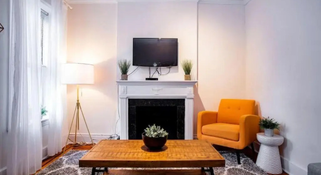 Апартаменты 61-2c Prime UES 2BR Newly Furnished Best Value