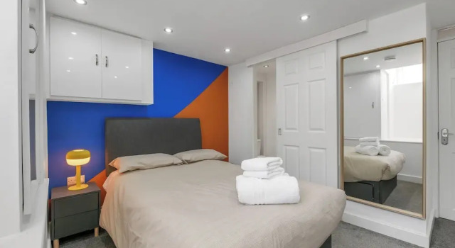 Ecclesall Road Apartment