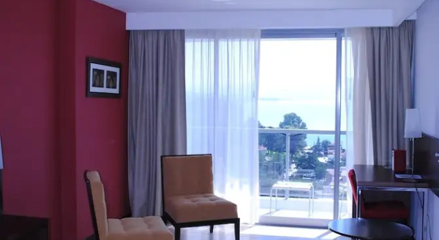 Двухместный номер Superior с видом на озеро Hotel Estilo MB - Villa Carlos Paz