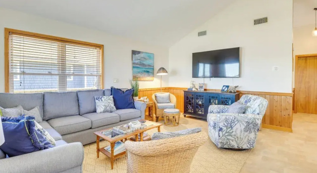 Коттедж Hot Tub & Ocean Views: Kitty Hawk Haven!