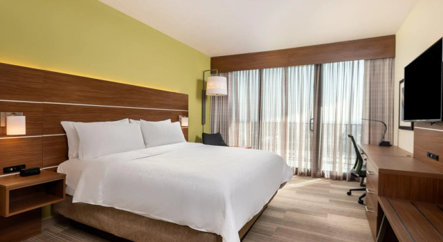 Двухместный номер Standard Holiday Inn Express & Suites Santa Ana - Orange County by IHG