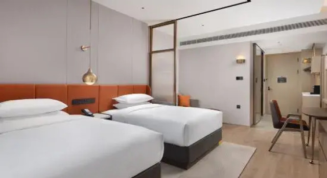 Четырёхместный люкс Deluxe Home2 Suites by Hilton Wenzhou Yongjia