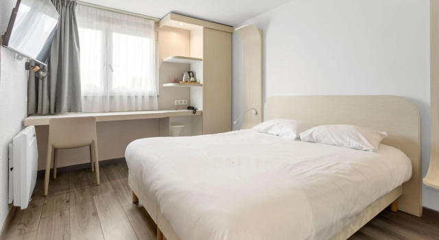 Двухместный номер Standard Kyriad - Deauville St Arnoult
