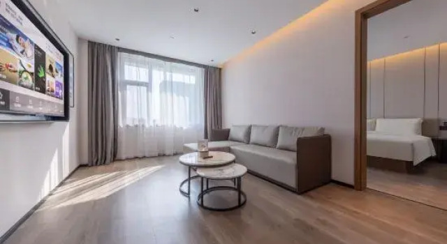 Люкс Qingdao Chengyang Vientiane Hui Zhengyang Middle Road Atour Hotel