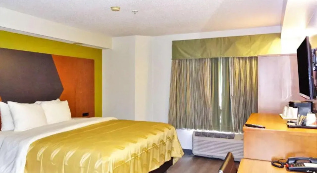 Номер Standard Quality Inn & Suites Raleigh North