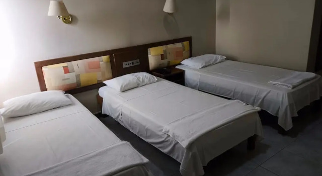 Трёхместный номер Standard Hotel Transcontinental