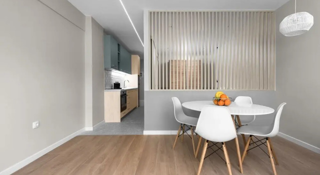 New Yorker, Nilie Hospitality MGMT, Book Apartment Thessaloniki Macedonia