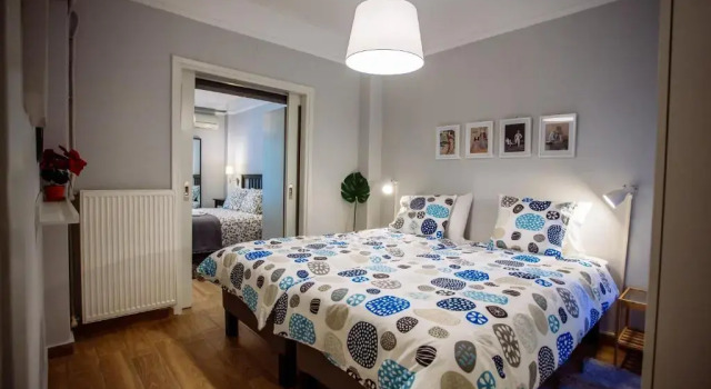 Luxurious & Modern | Walk Everywhere | 5★ Amenities, Забронировать Отель Отели Салоников с парковкой, рядом с Базилика Святого Димитрия, Парковка