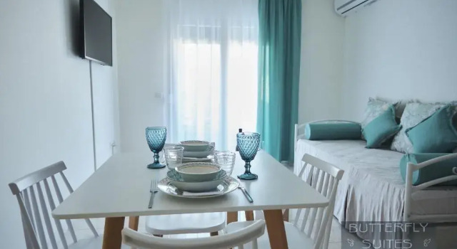 BUTTERFLY SUITES by STELIOS