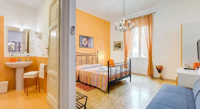 Номер Comfort 2 Passi Al Colosseo B&B