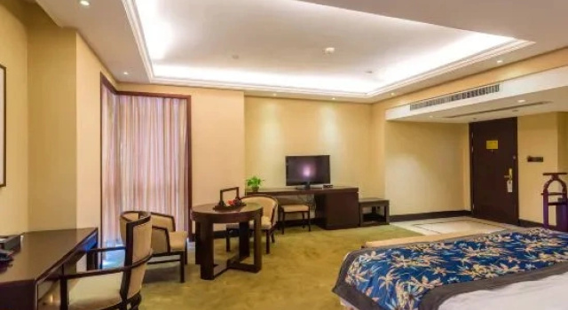 Komfortowy suite Rich Plaza Hotel