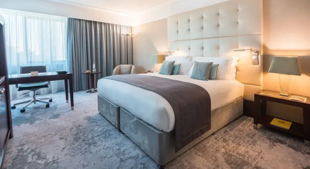 Номер Classic InterContinental Lisbon by IHG