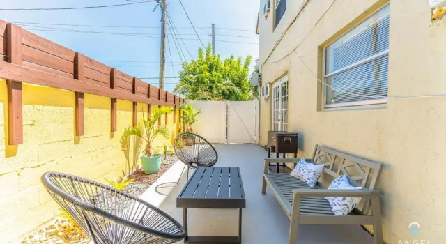 Апартаменты Sleek and Cozy Space 8Min to Ft Lauderdale Beaches!