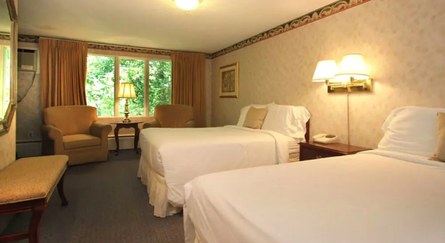 The Governor Prence Inn, Varaa Hotelli Hotellit New England uima-altaalla, Uima-allas