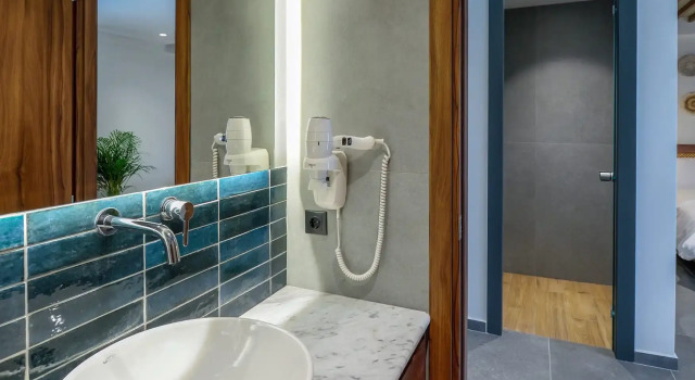 Полулюкс с видом на море Amyntas Seafront Hotel