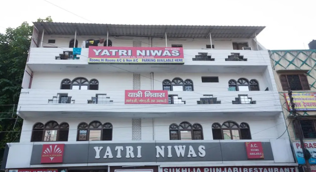 Hotel Yatri Niwas, Rezervovat Hotel Haridvár Uttarakhand